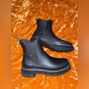Women’s Refined Stitch Detail Chelsea Rain Boots